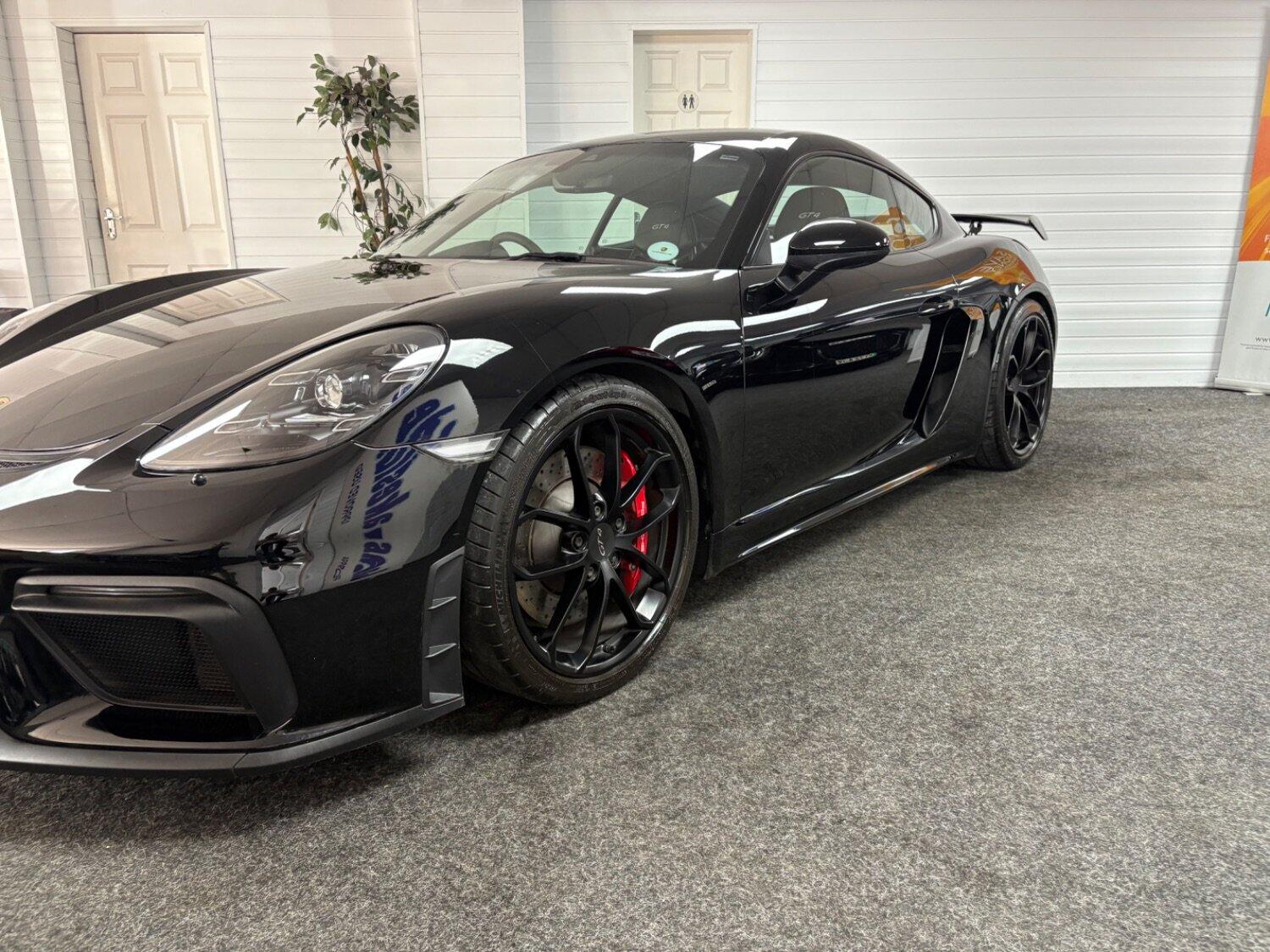 Porsche 718