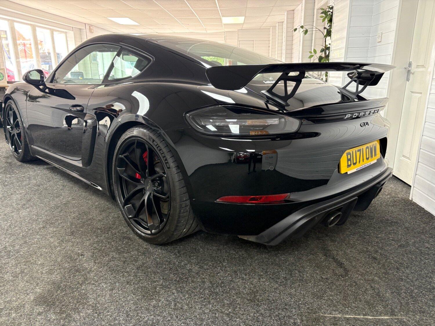 Porsche 718