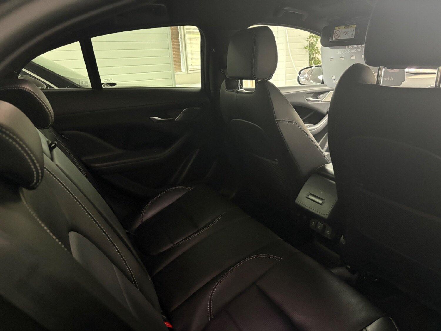 Jaguar I Pace