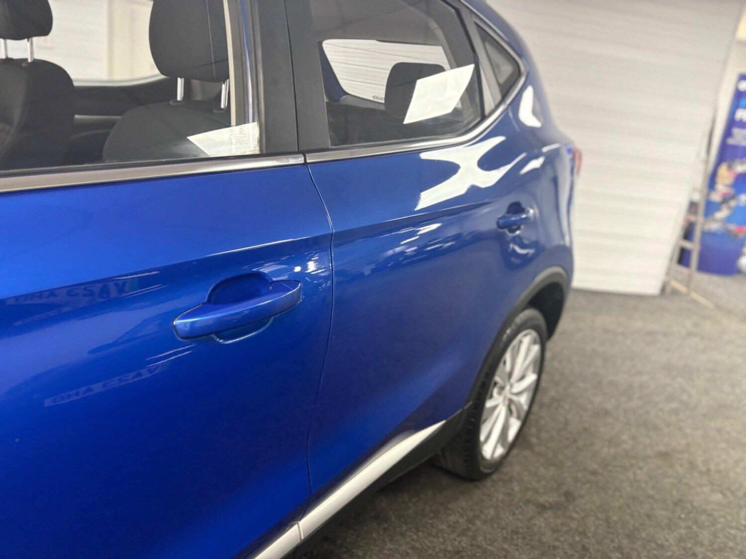 MG ZS
