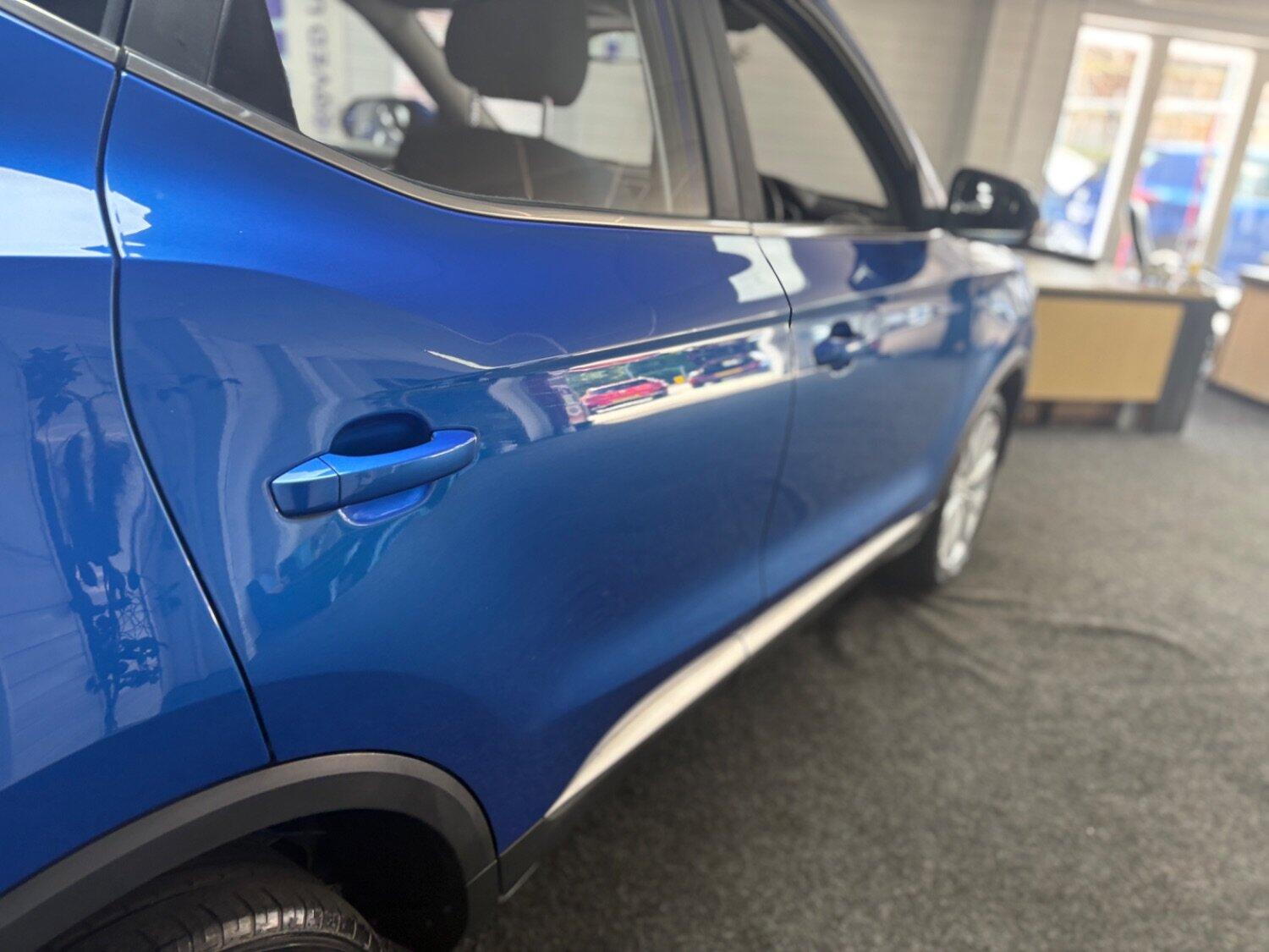 MG ZS