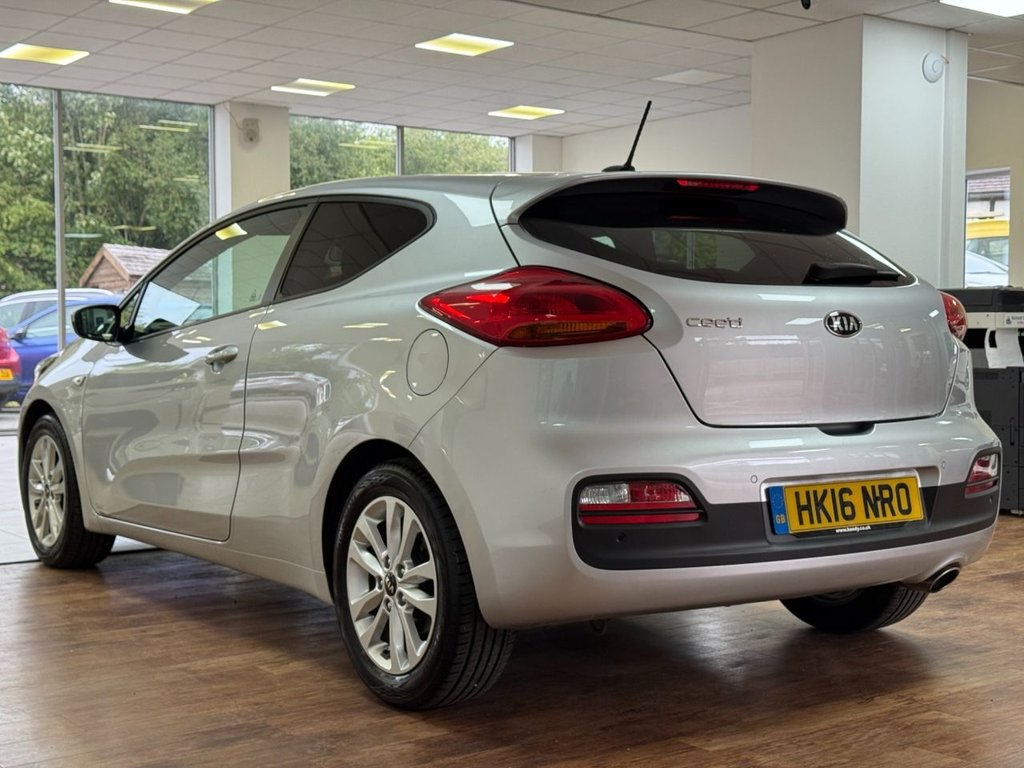 Kia PRO_CEE'D