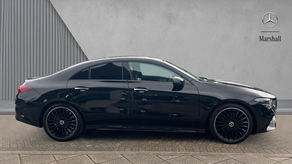 Mercedes Benz CLA