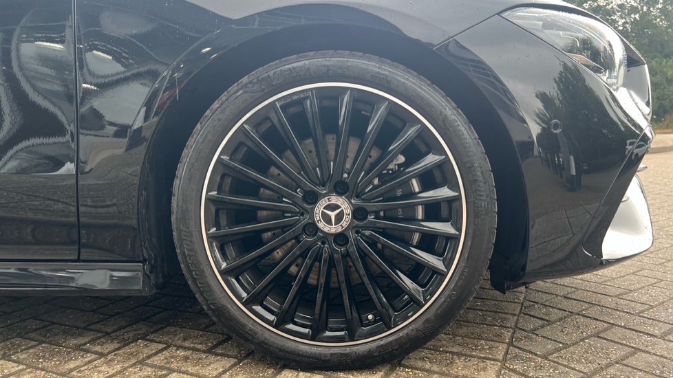 Mercedes Benz CLA
