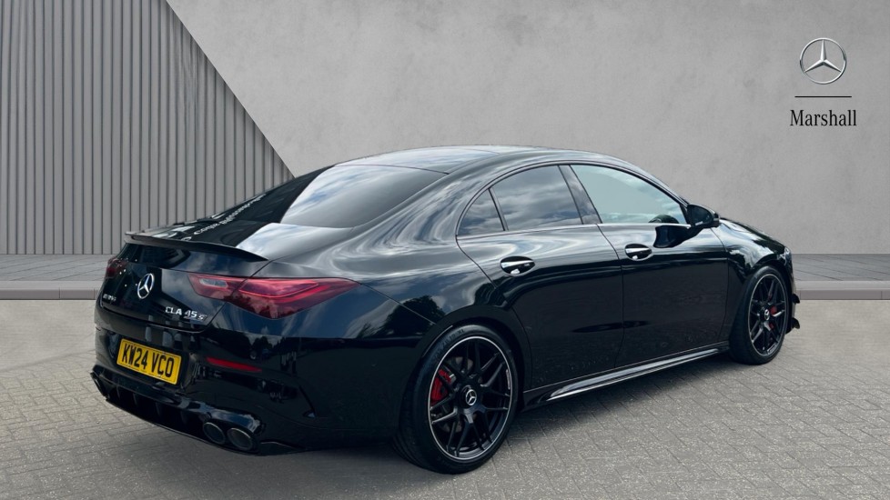 Mercedes Benz CLA