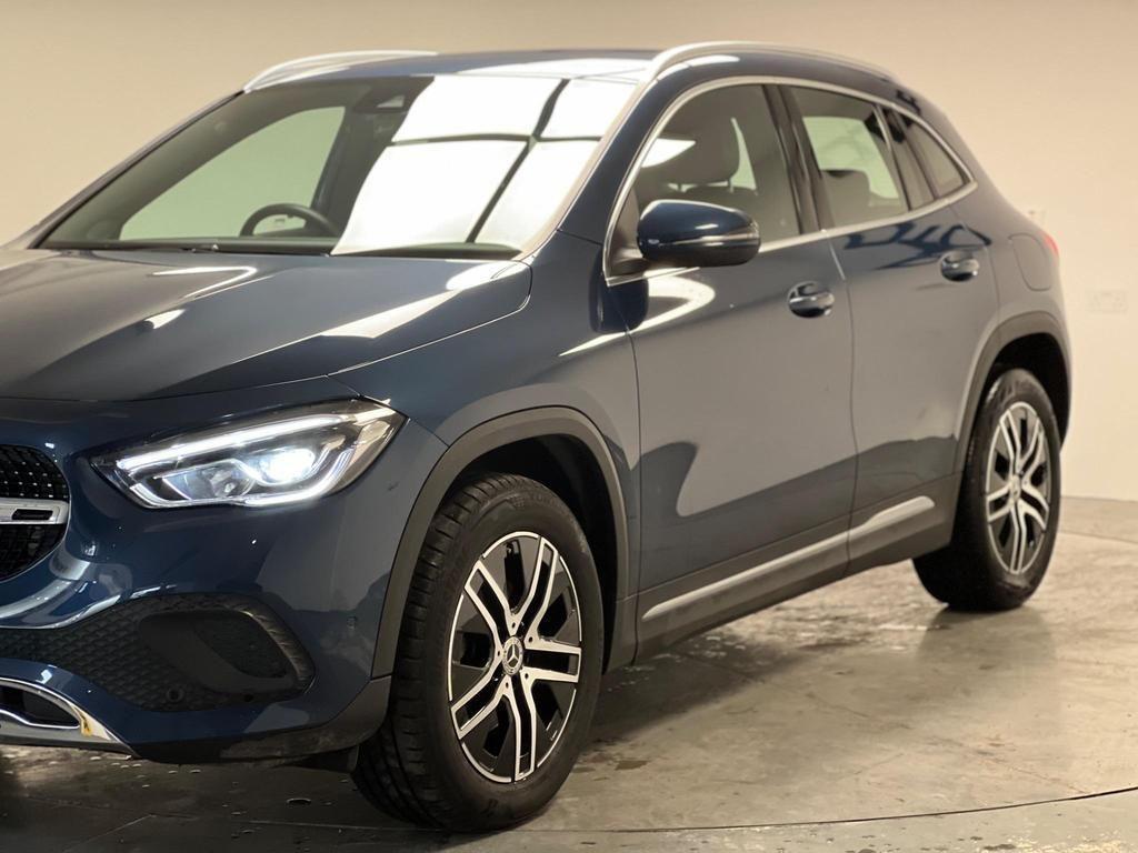 Mercedes Benz GLA Class