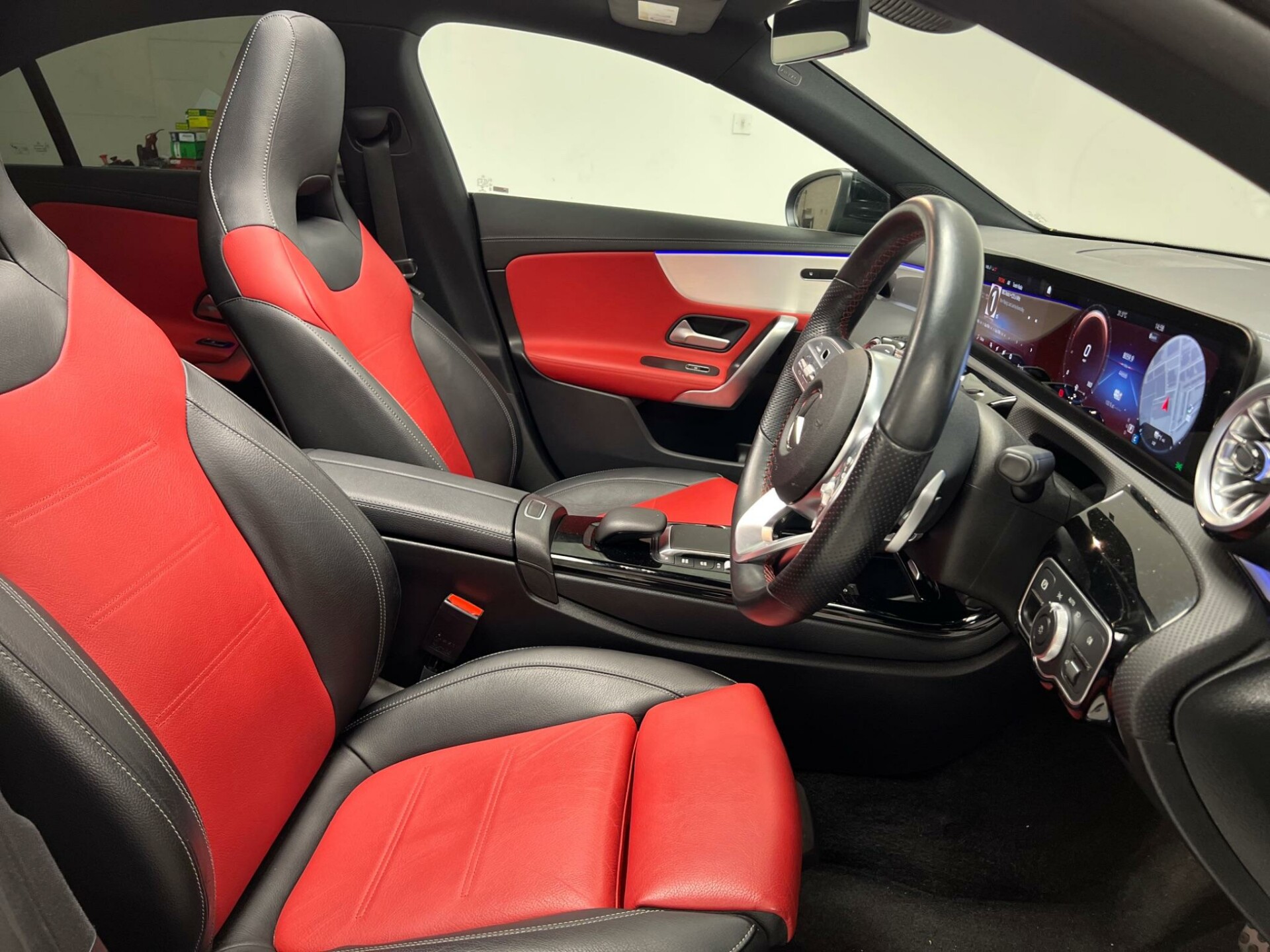 Mercedes Benz CLA