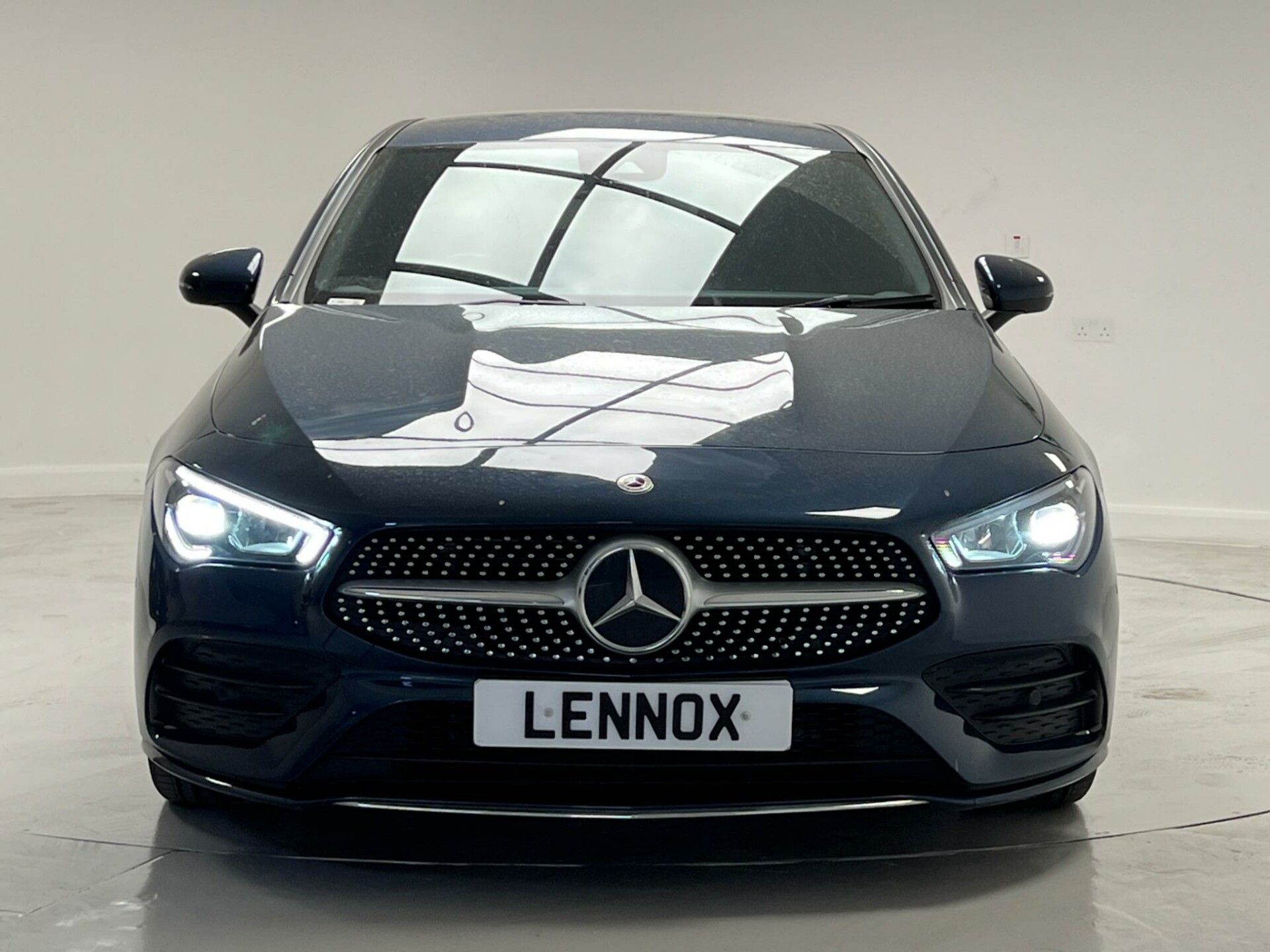 Mercedes Benz CLA