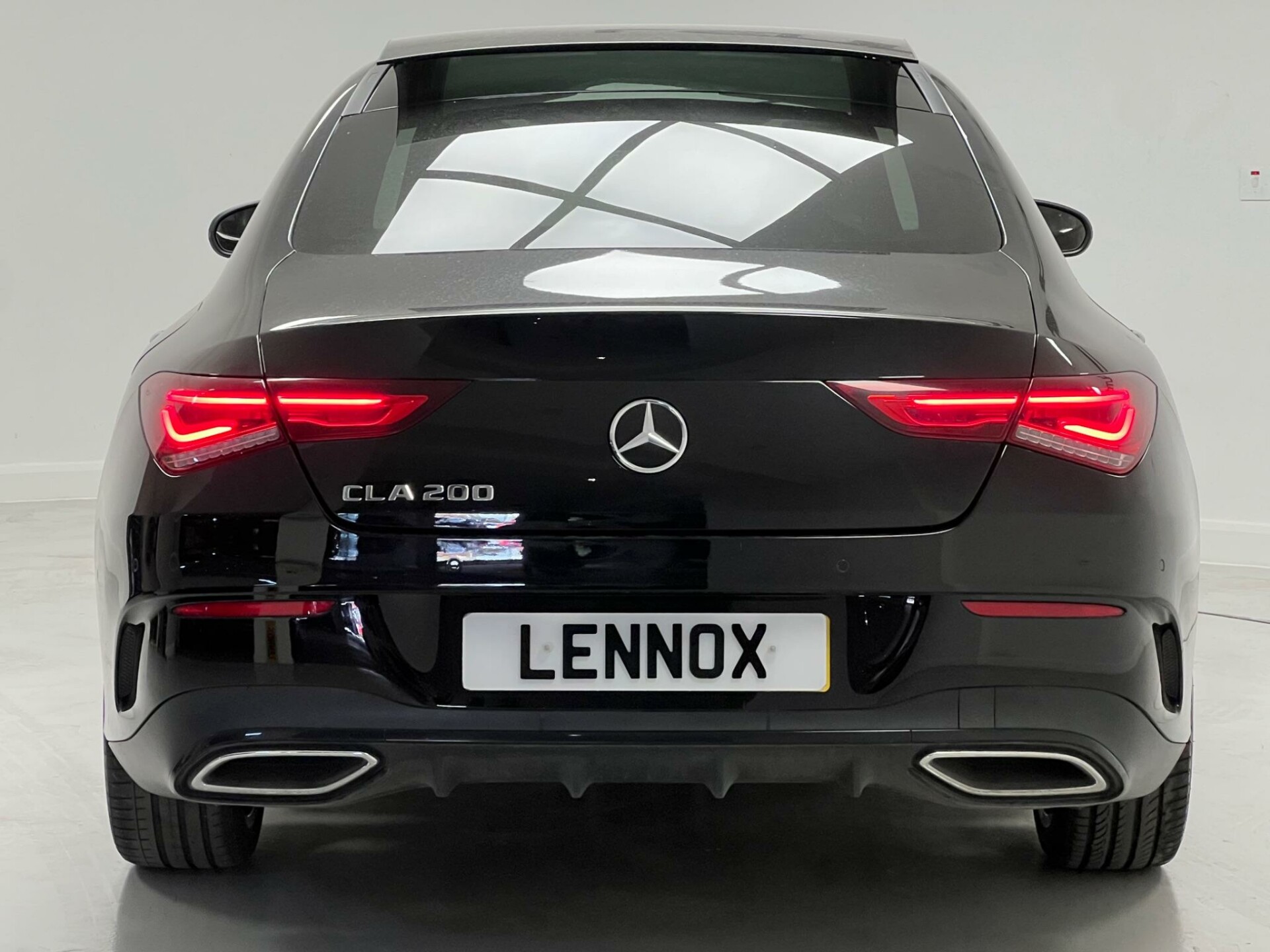 Mercedes Benz CLA
