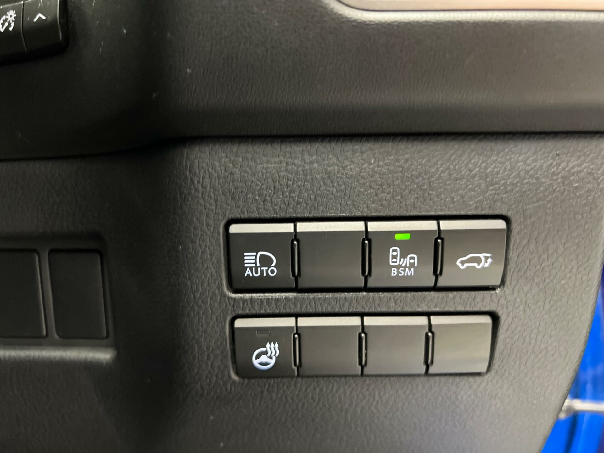 Lexus NX 300h
