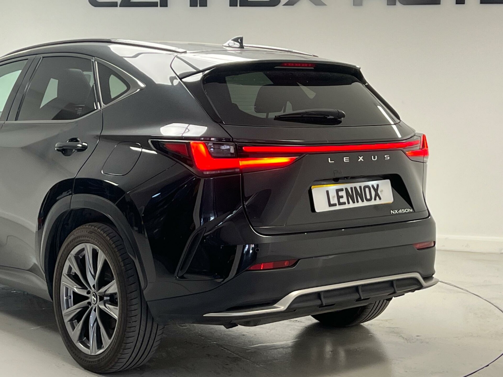 Lexus NX 300h