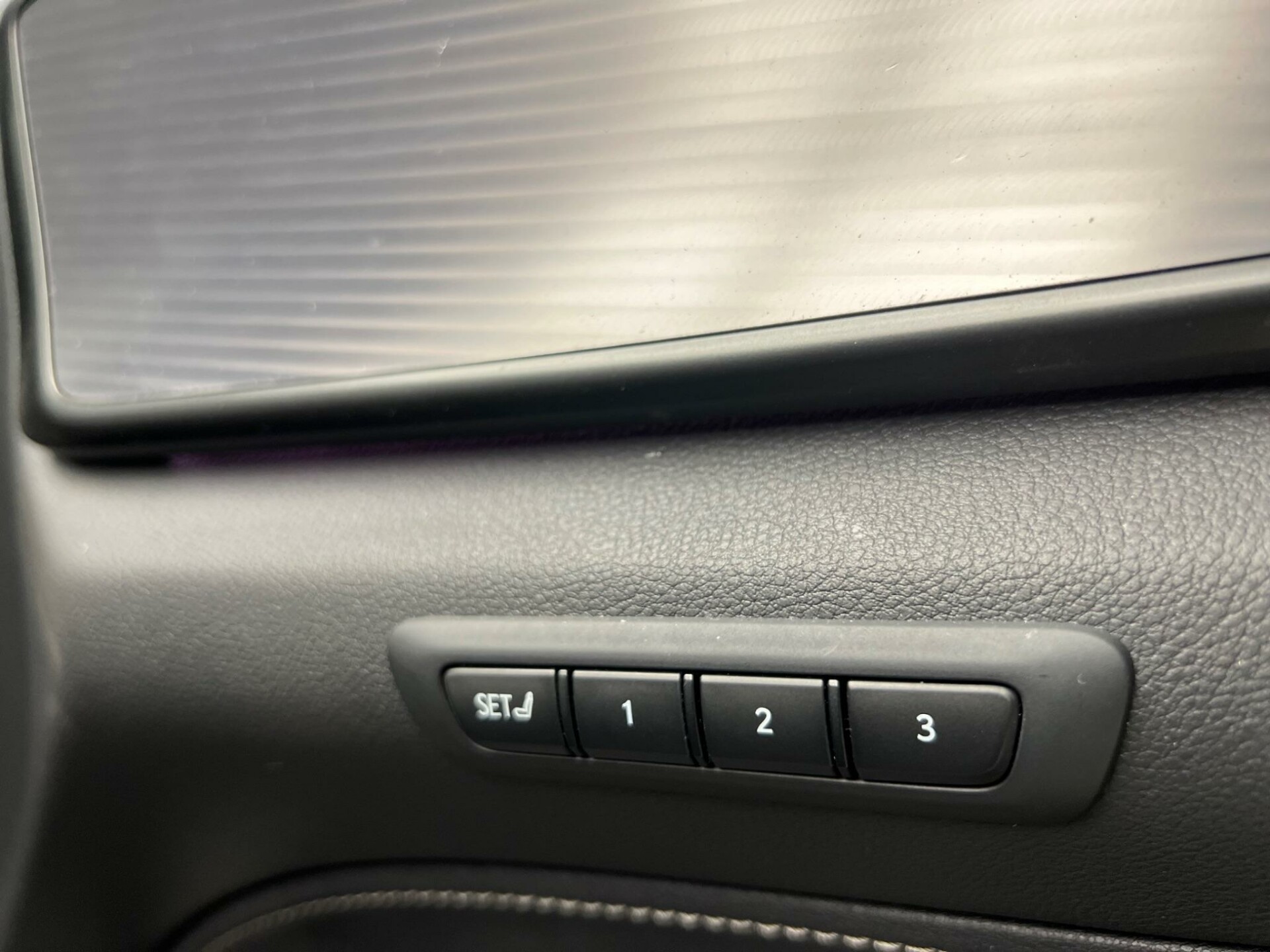 Lexus NX 300h
