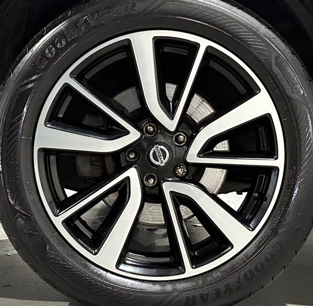 Nissan X Trail