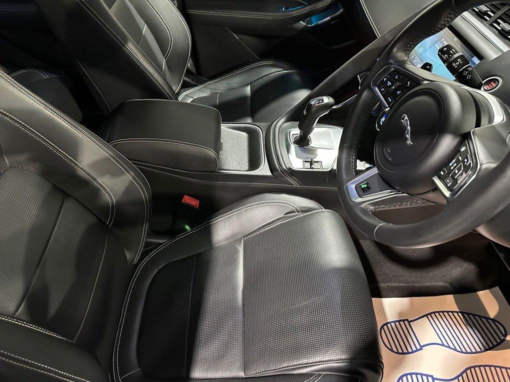 Jaguar E Pace