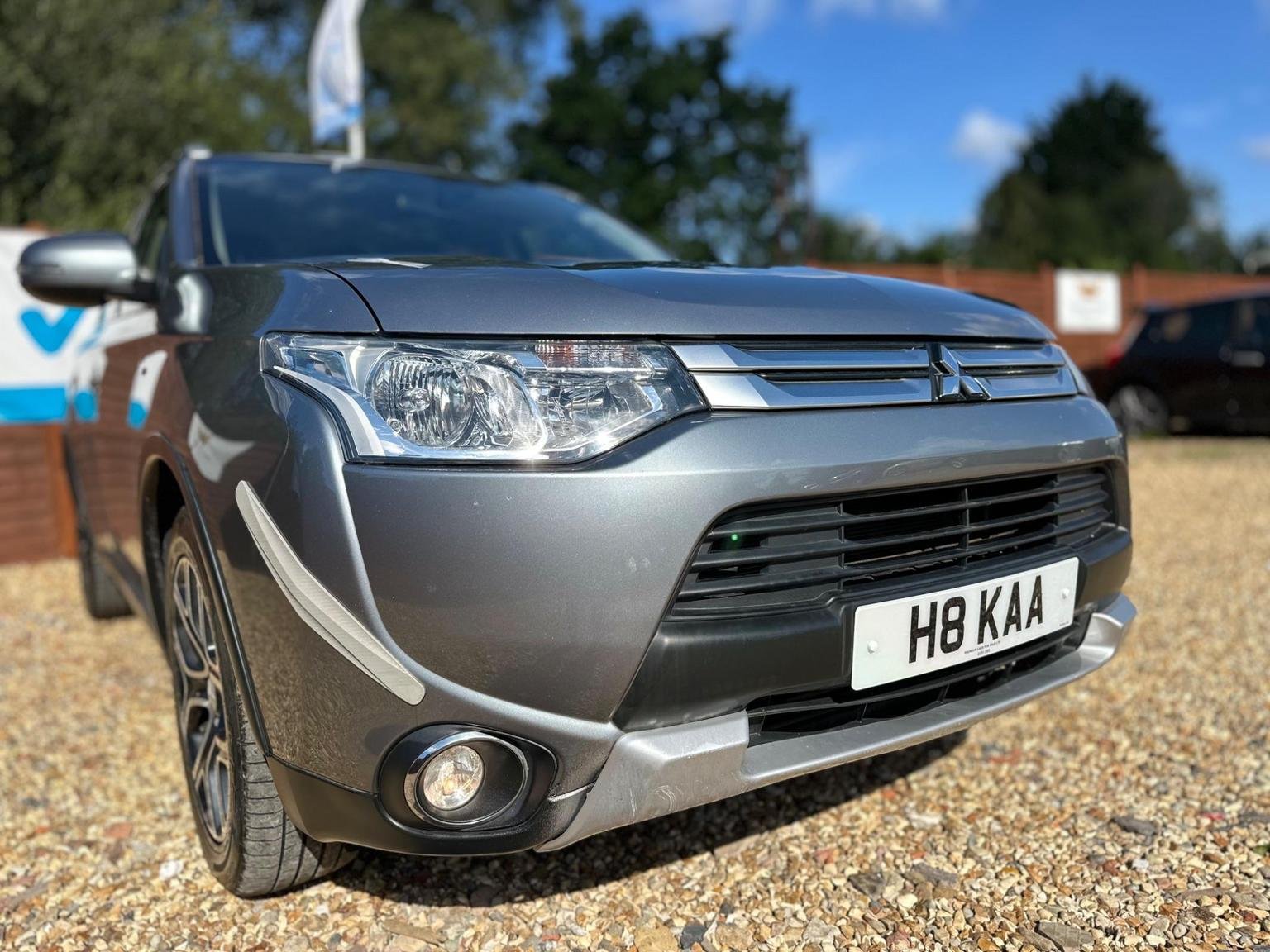 Mitsubishi Outlander