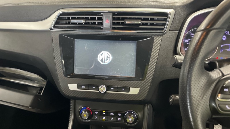 MG ZS