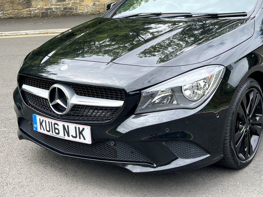 Mercedes Benz CLA