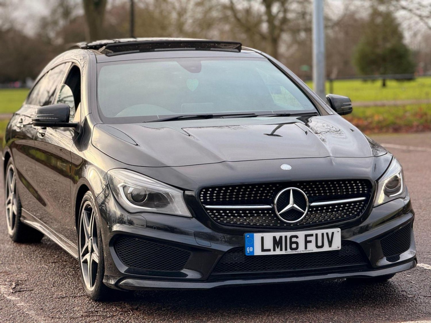 Mercedes Benz CLA