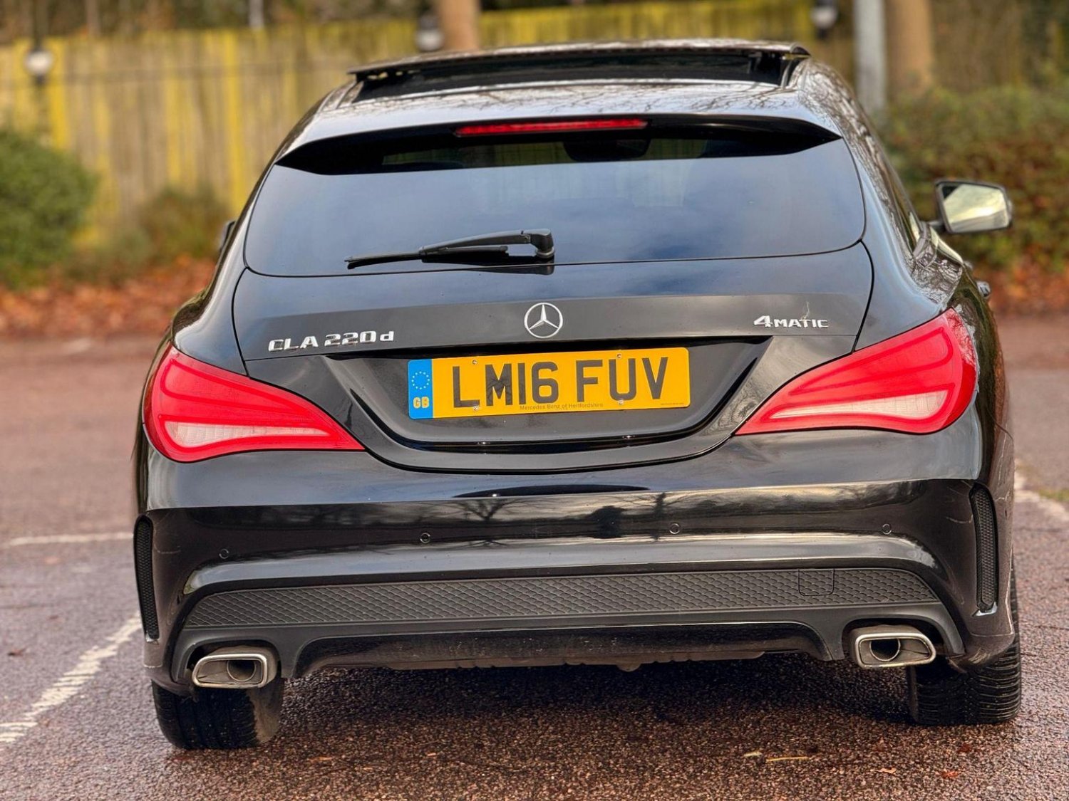Mercedes Benz CLA