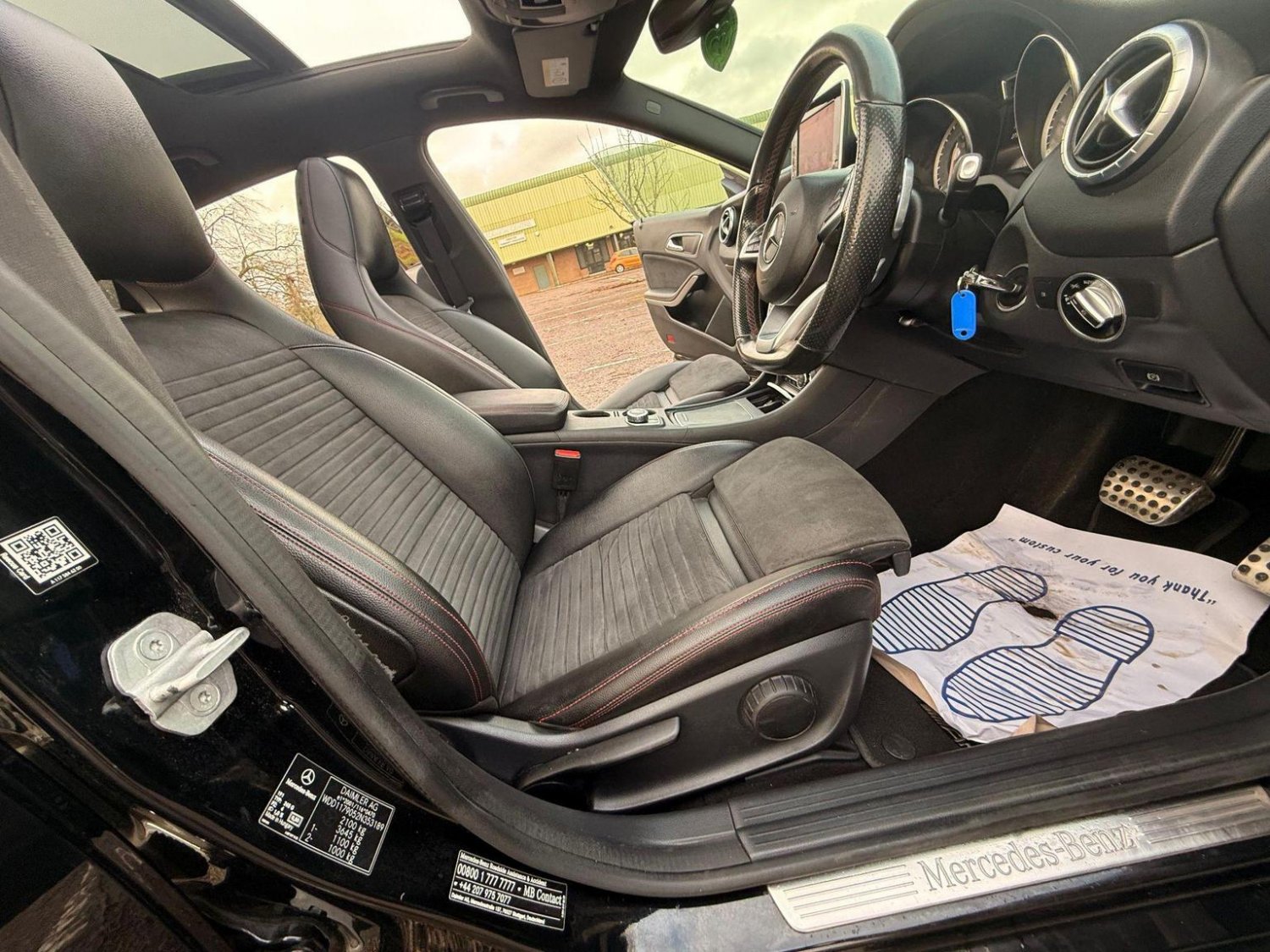 Mercedes Benz CLA