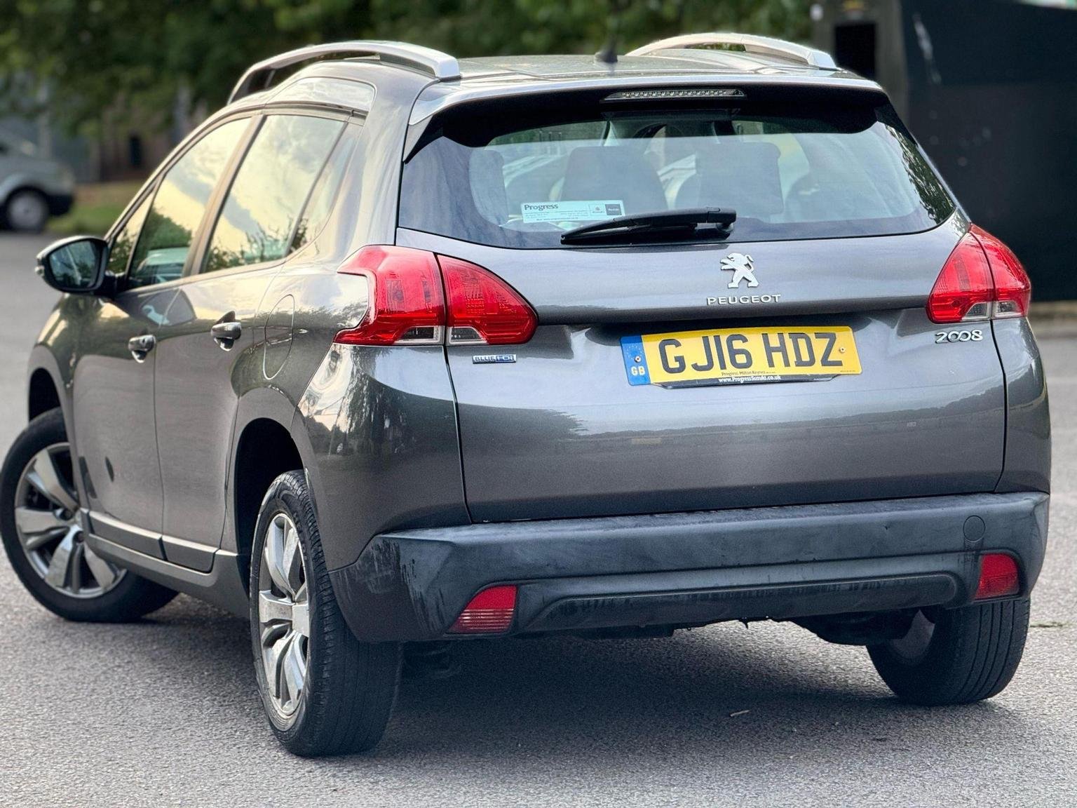 Peugeot 2008