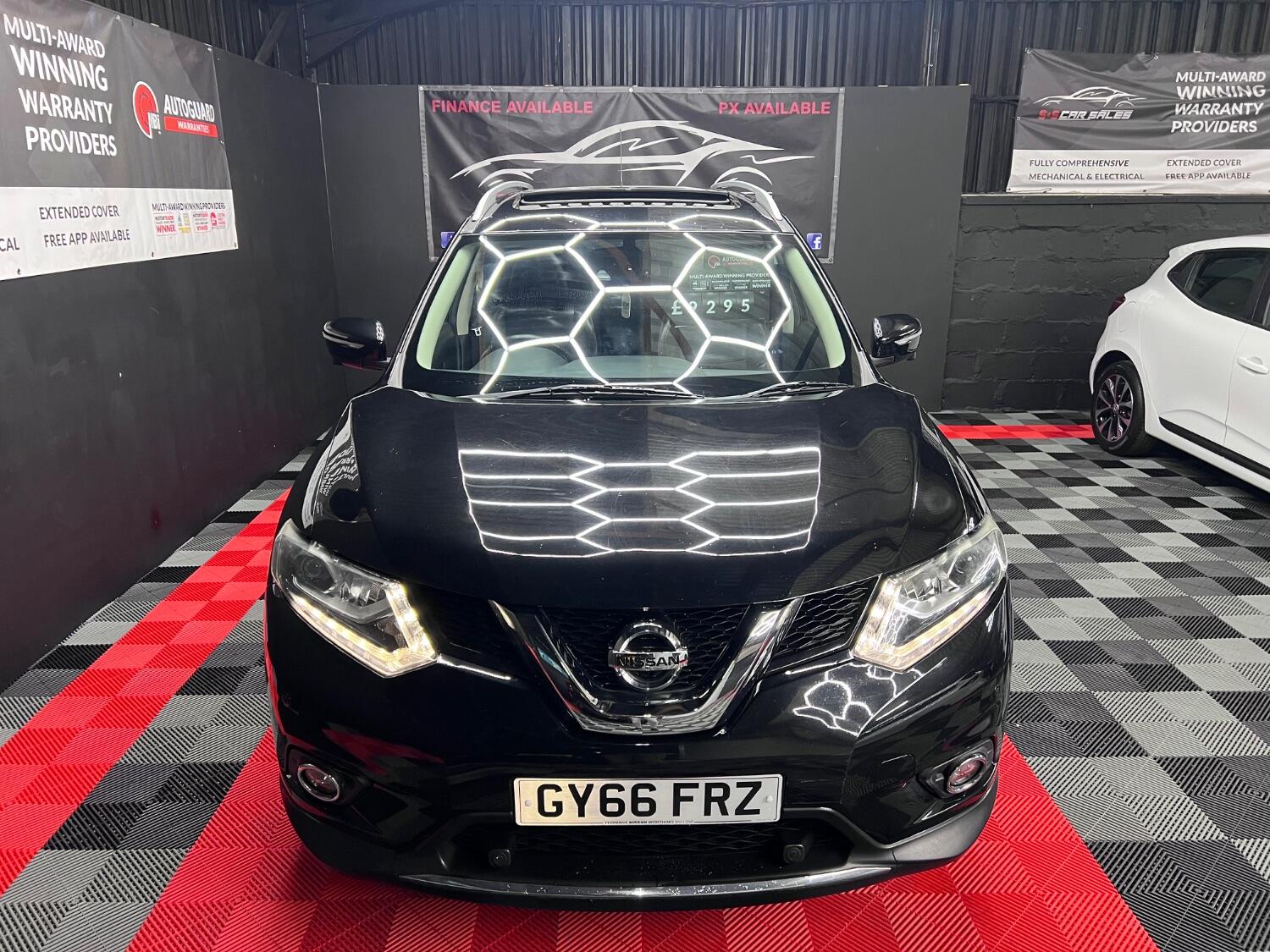 Nissan X Trail