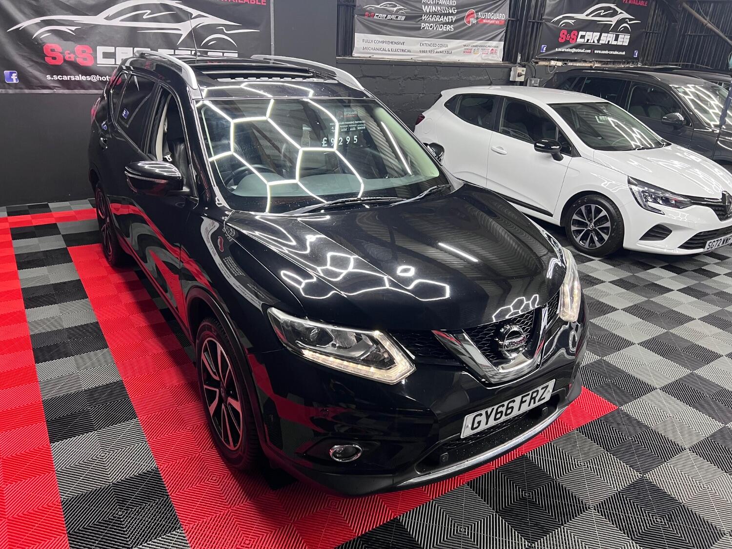 Nissan X Trail