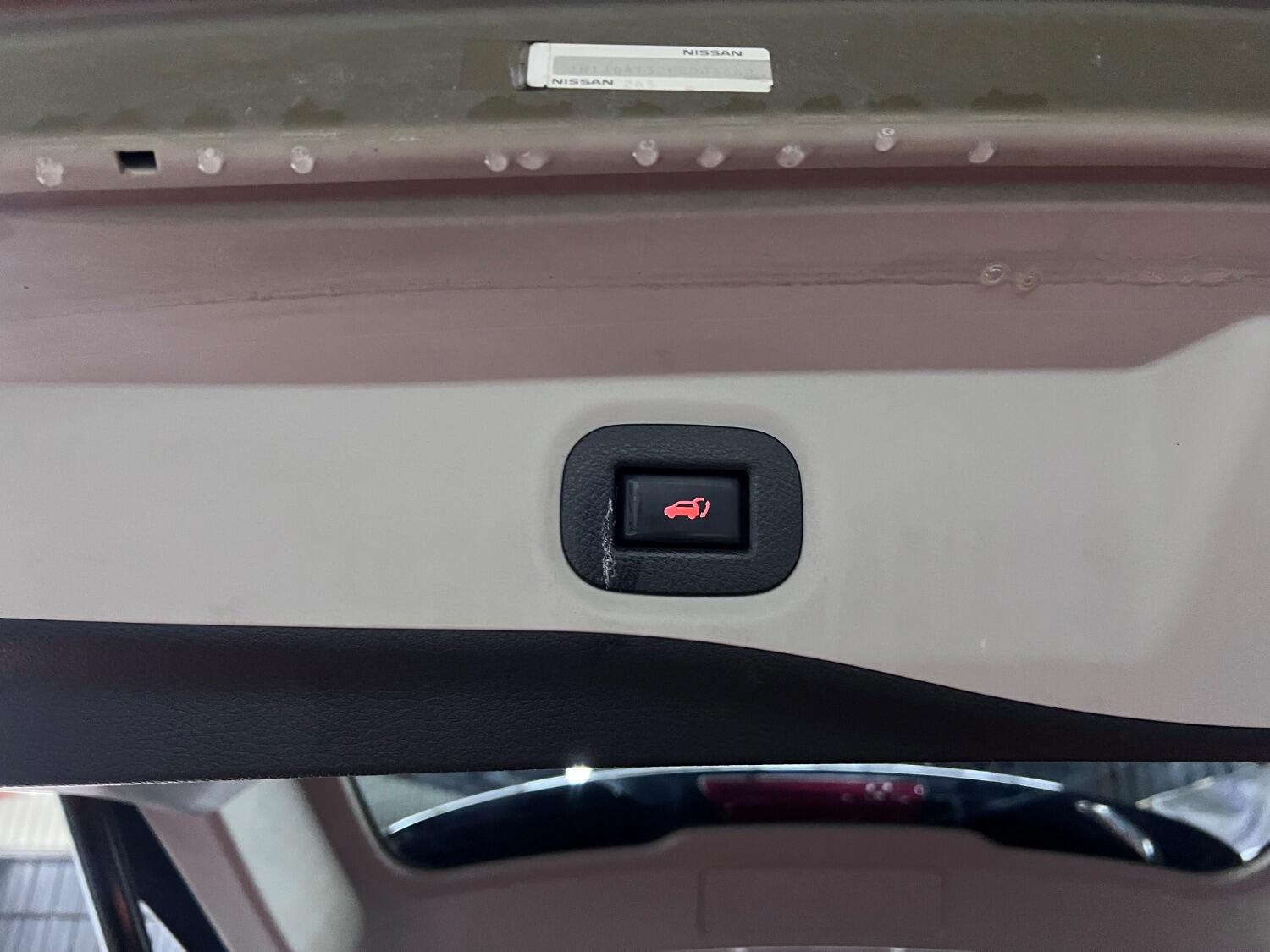Nissan X Trail