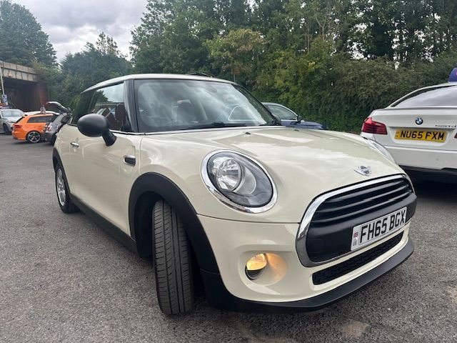 MINI Hatch