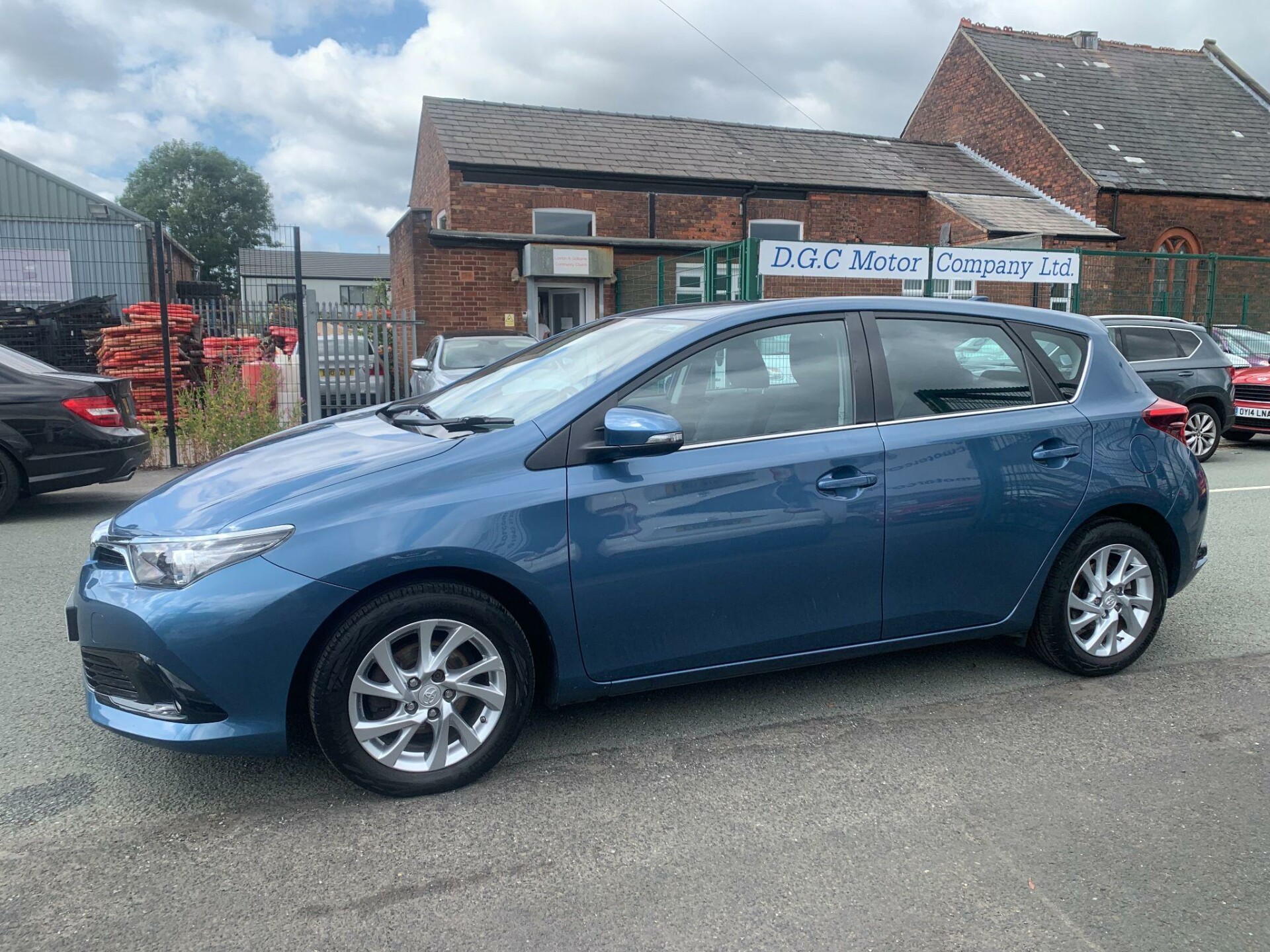 Toyota Auris