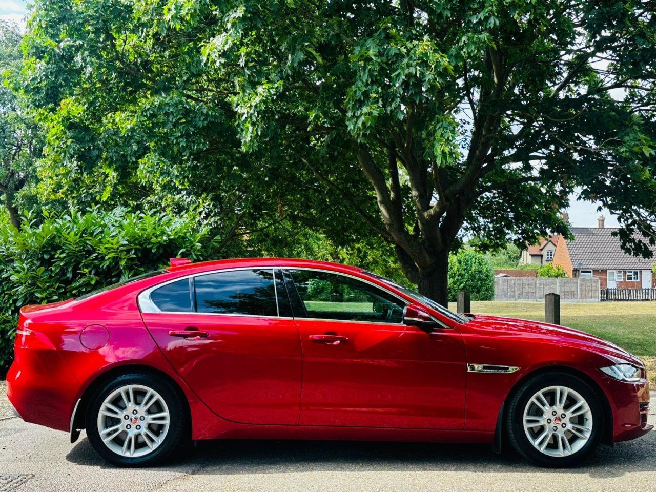 Jaguar XE