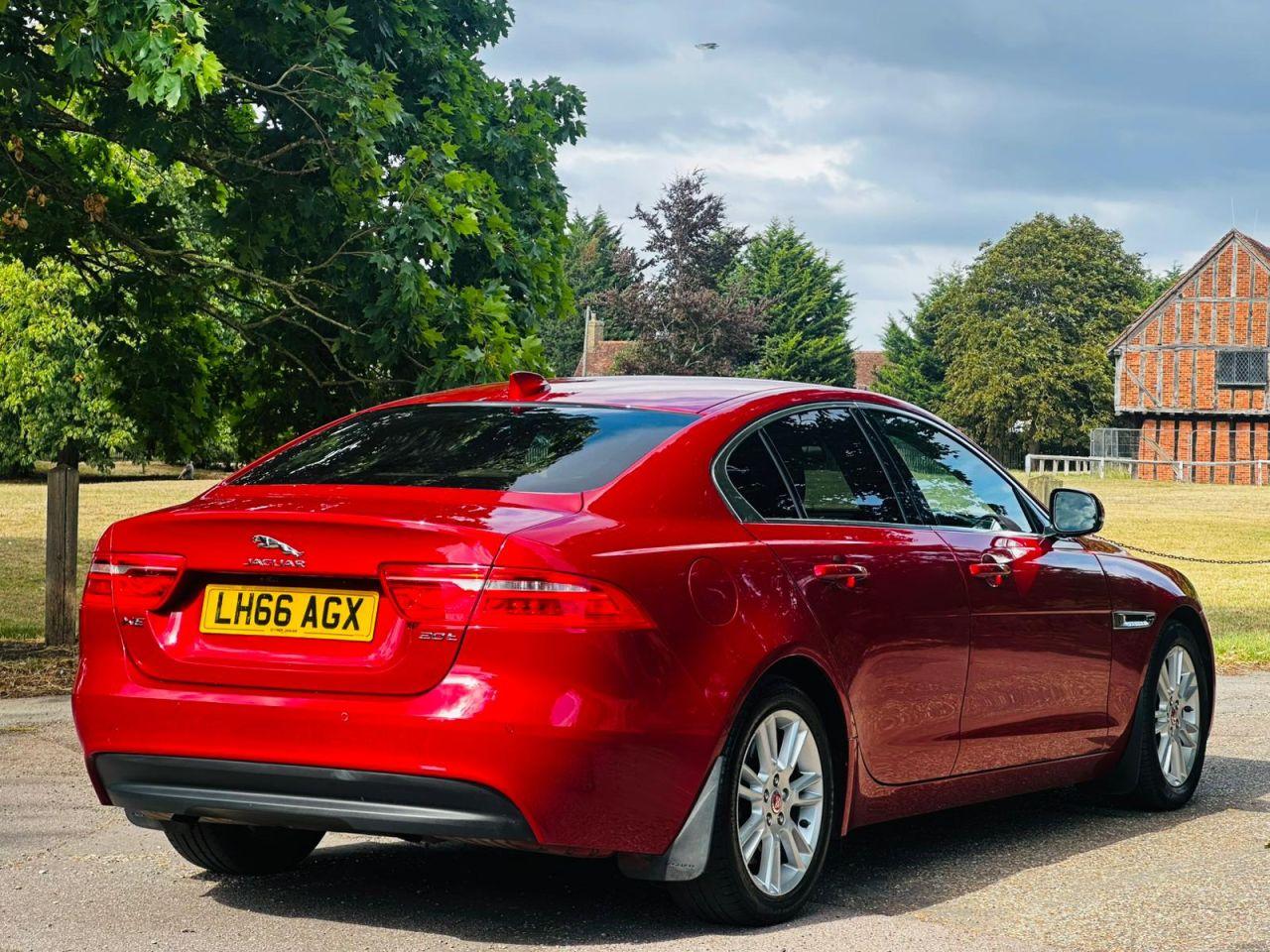 Jaguar XE