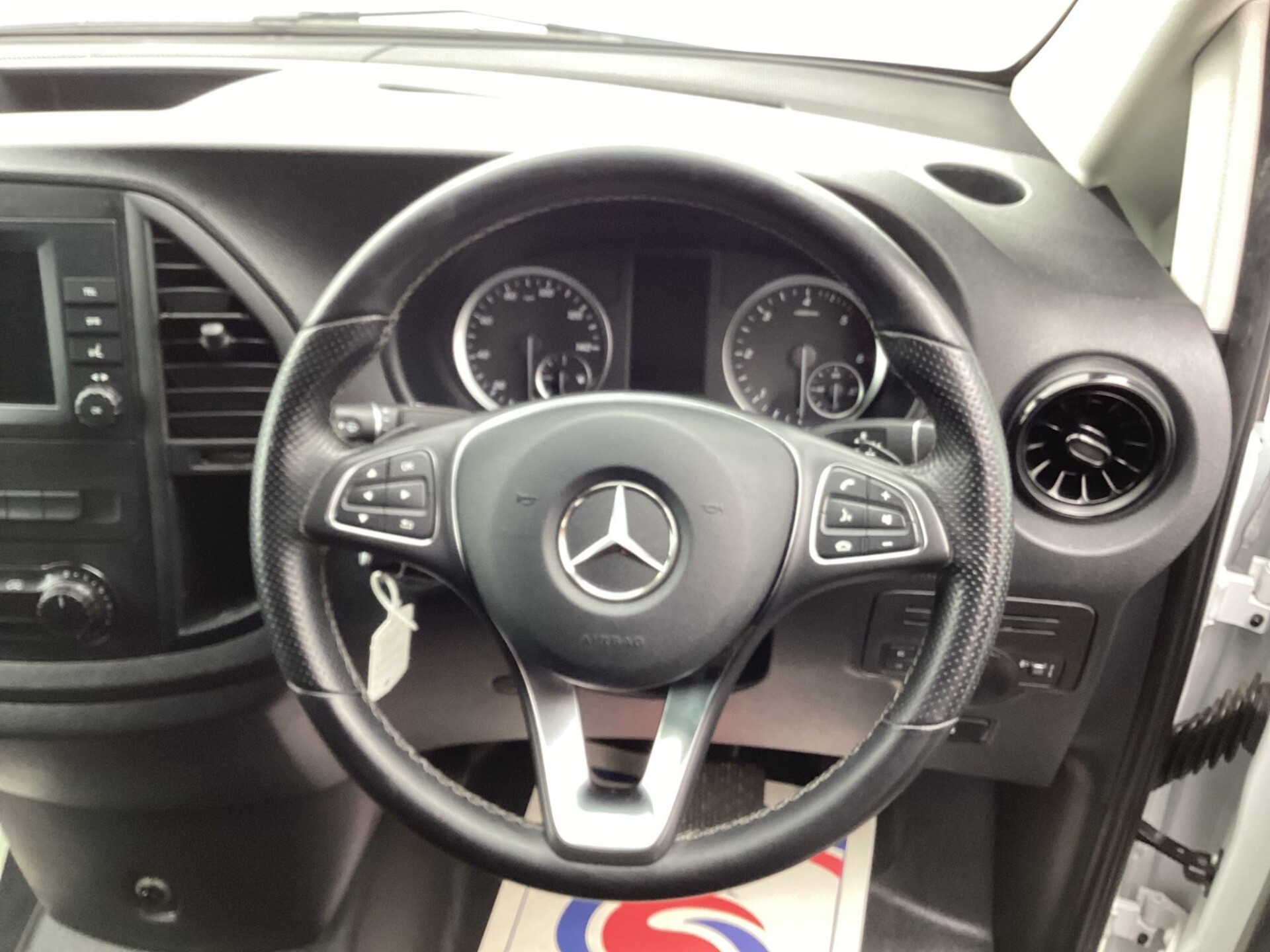 Mercedes Benz Vito