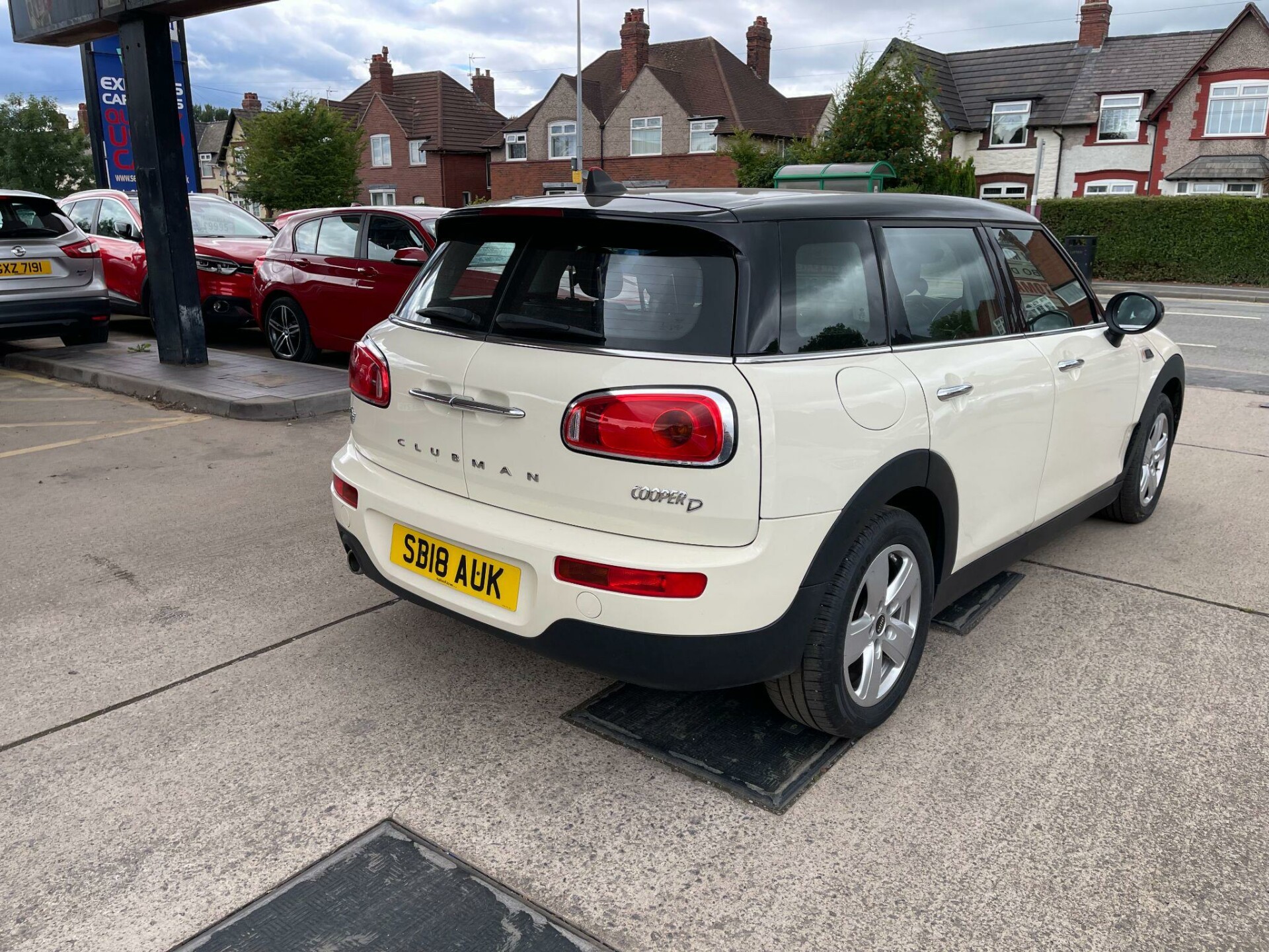 MINI Clubman