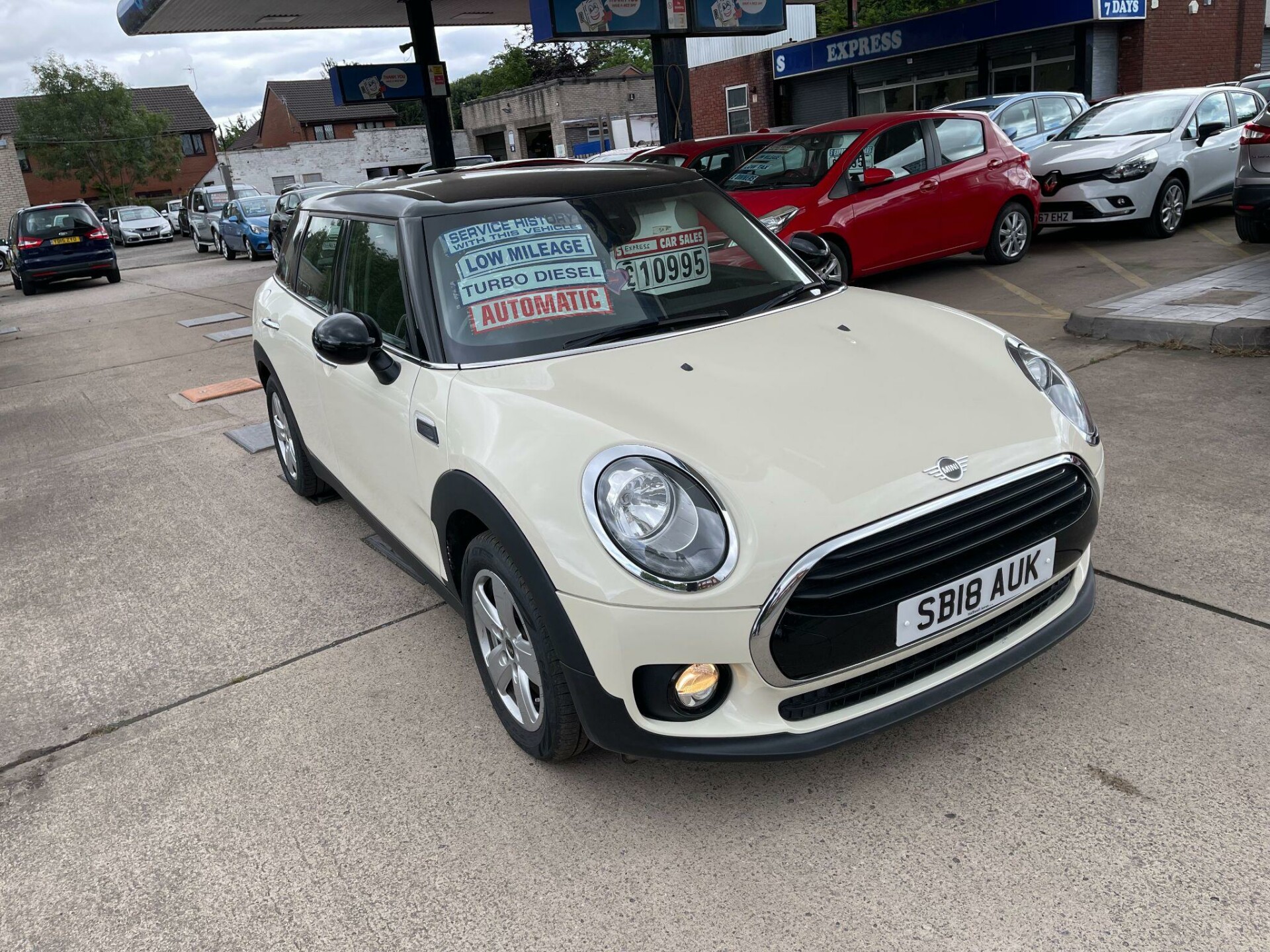 MINI Clubman