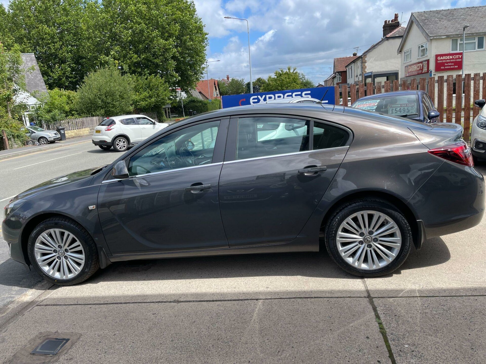 Vauxhall Insignia