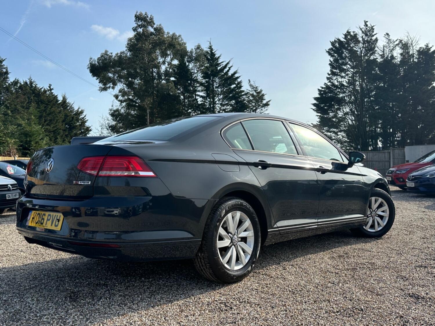 Volkswagen Passat