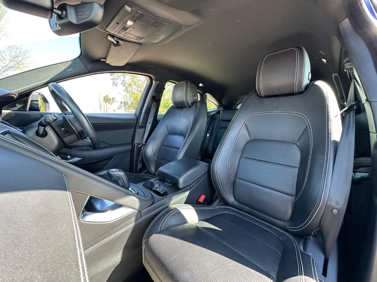 Jaguar E Pace