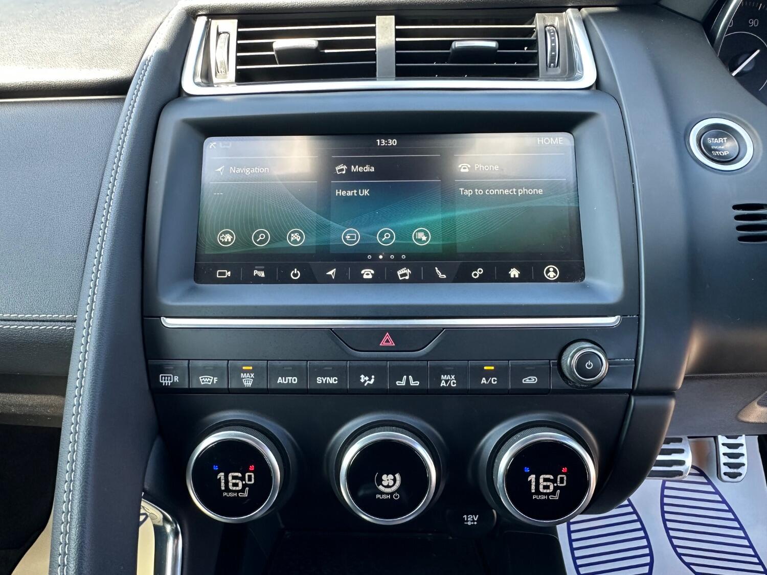 Jaguar E Pace