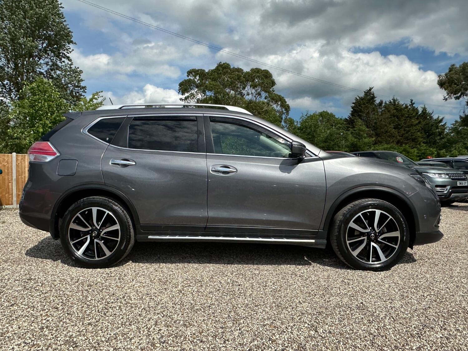 Nissan X Trail