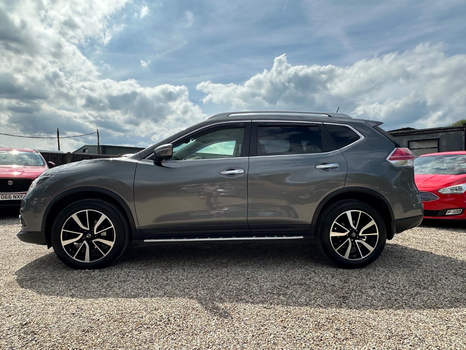 Nissan X Trail