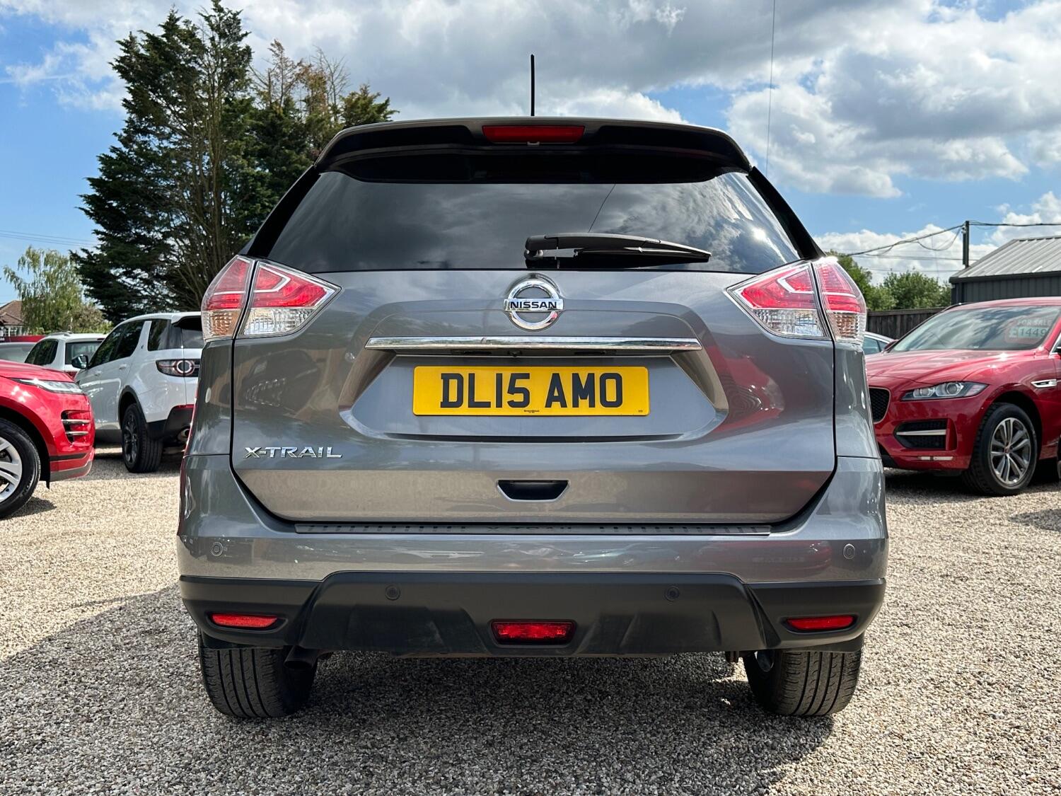 Nissan X Trail