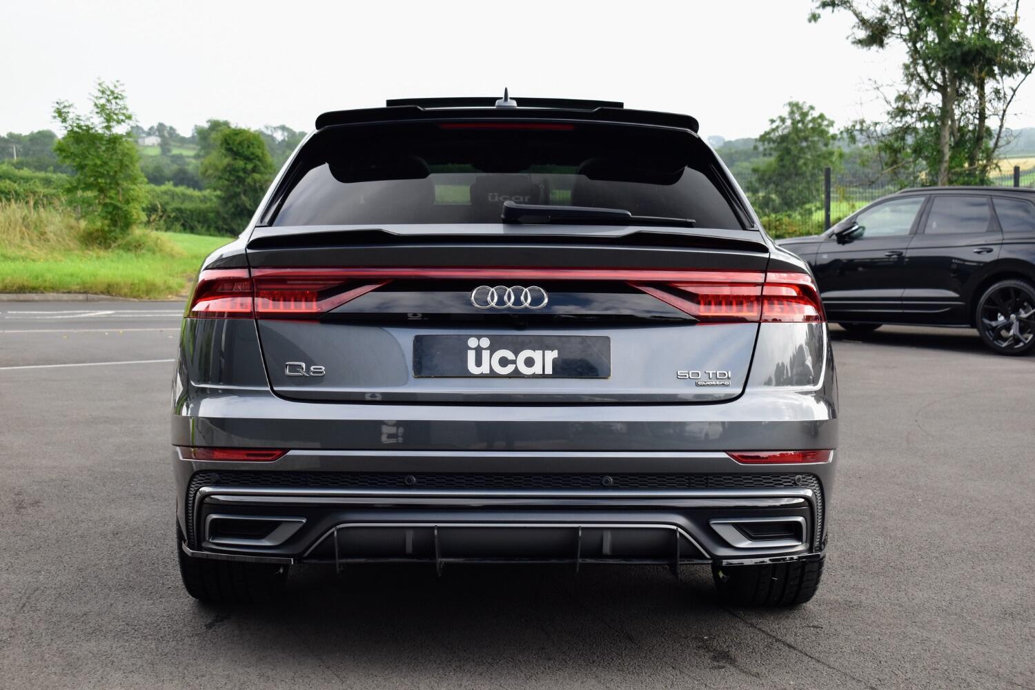 Audi Q8