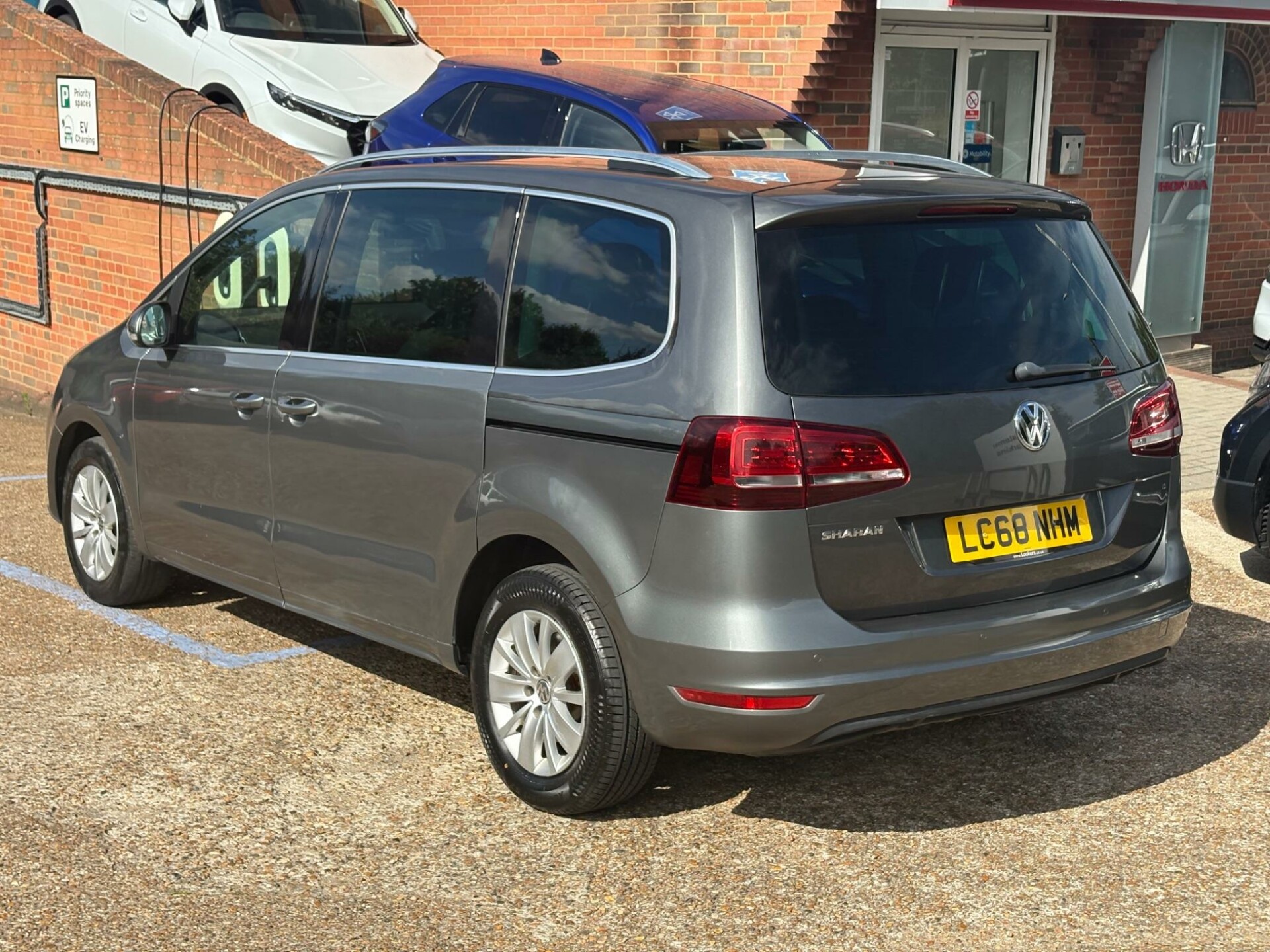 Volkswagen Sharan