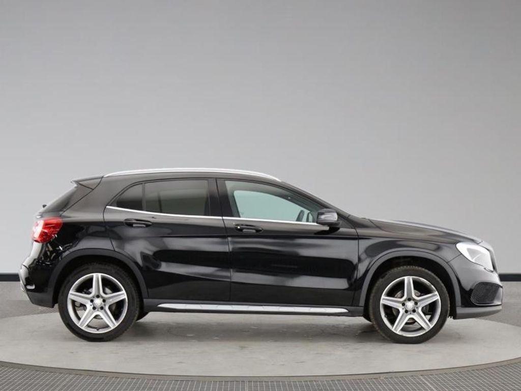 Mercedes Benz GLA Class