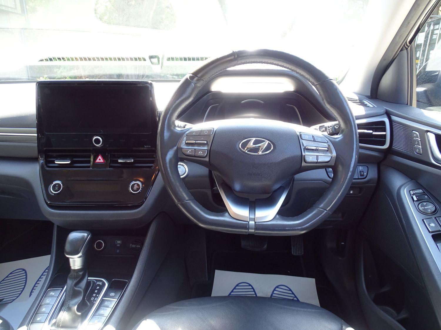 Hyundai IONIQ