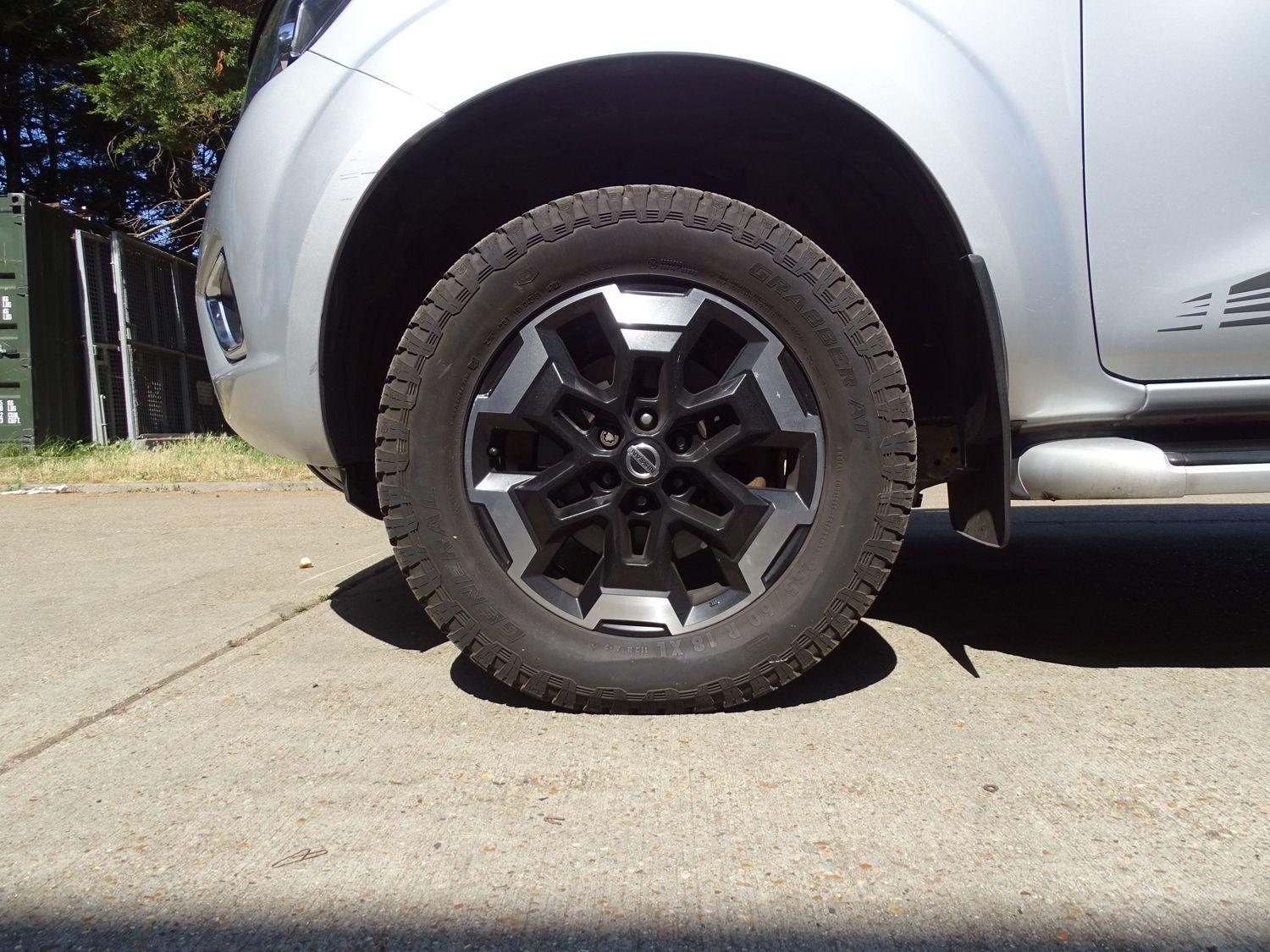 Nissan Navara