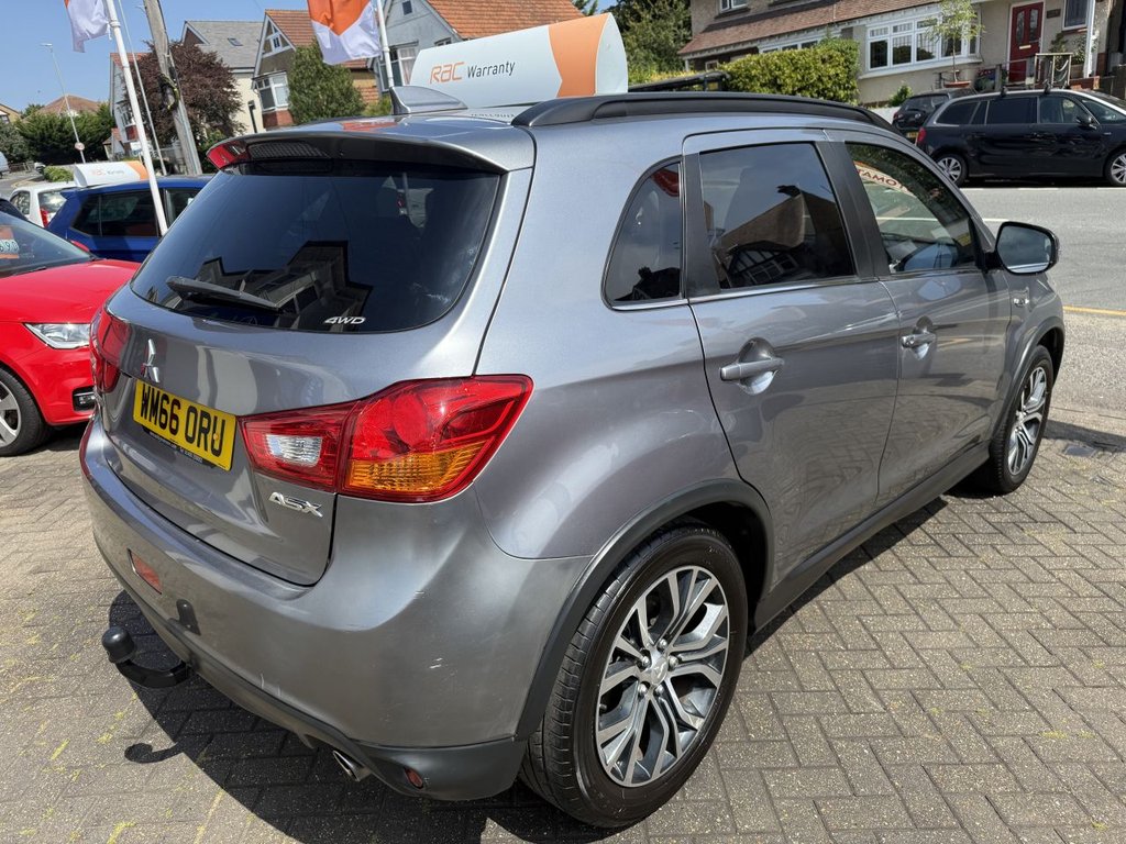 Mitsubishi ASX