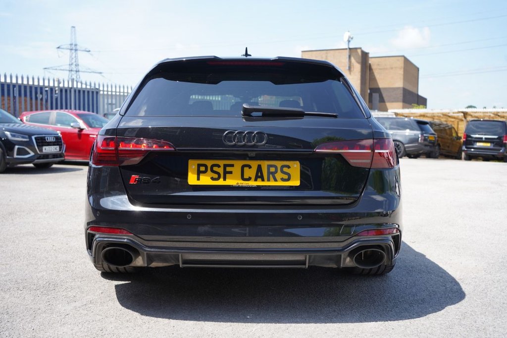 Audi RS4 Avant