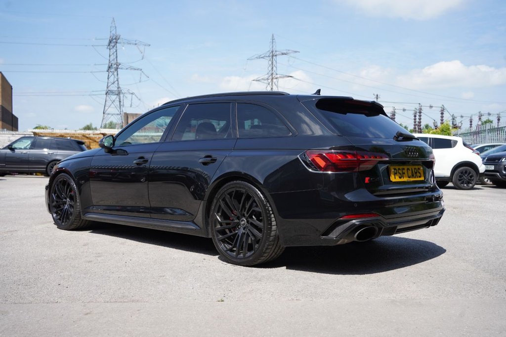 Audi RS4 Avant